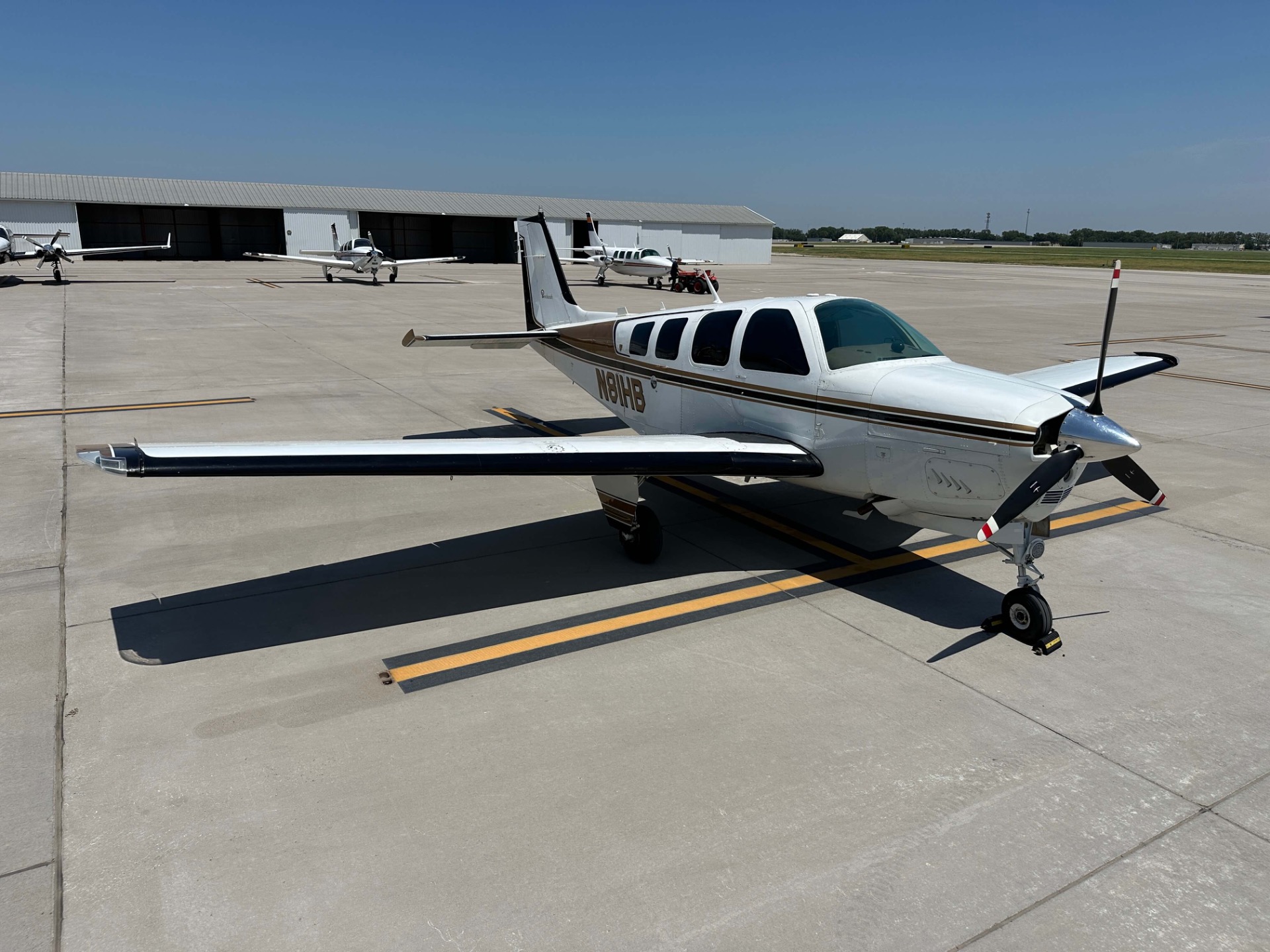 1981 Beechcraft "Glass" A36 Bonanza w/ IO-550 - $344,000 - 
